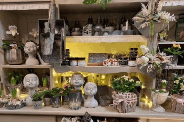 Bild 3 von Blumen und Deko am Franzberg